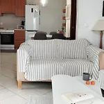 Casa de Férias Greece By The Sea - First Maisonette